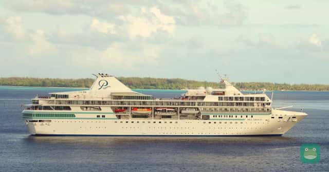 Paul Gauguin off Bora Bora, December 2017