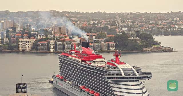 Resilient Lady docking at Sydney's Overseas Passenger Terminal, February 2024