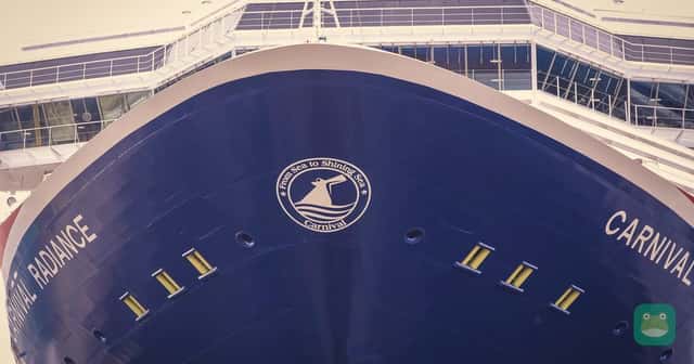 Carnival Radiance debuts her new “From Sea to Shining Sea” bow crest
