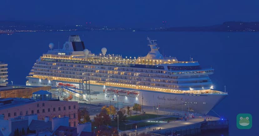 Crystal Serenity in Quebec City, 2024
