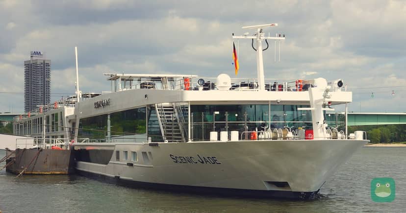 Scenic Jade in Cologne, Germany, 2014