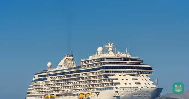 Regent's new ship has a "Negroni Observatory" and a Dark Matter Espresso Martini