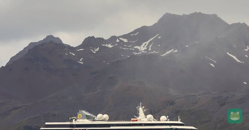World Explorer at Fortuna Bay, South Georgia