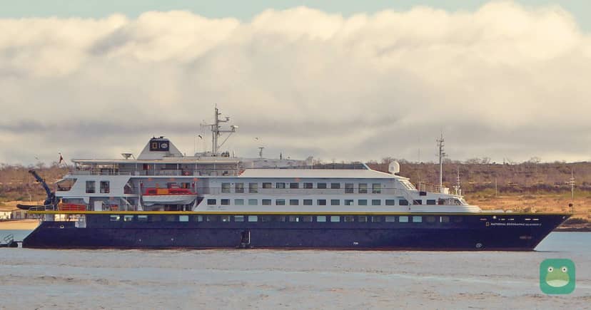 National Geographic Islander II off Baltra, Galápagos, November 2025